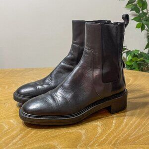 Zara Staple Black Chelsea Black Boots